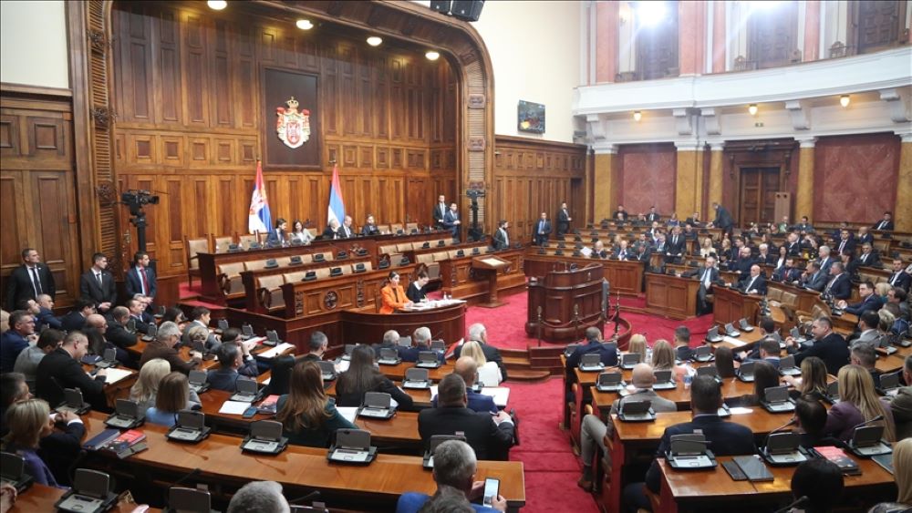 Nastavljena burna rasprava na sjednici Narodne skupštine Srbije: Ko je novi predsjednik parlamenta?