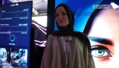 Sara govori arapski i pleše, ali ovaj saudijski humanoidni robot ne smije pričati o seksu i politici