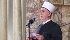 Reisul-ulema: U ovoj blagoslovljenoj noći pozivam da se vratimo Pravom putu