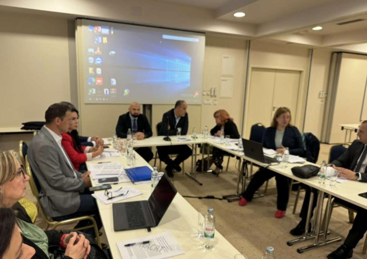 Isak i predstavnici OSCE-a s kantonalnim ministrima unutrašnjih poslova i policijskim komesarima