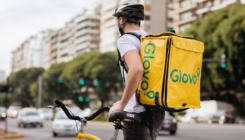 Glovo obilježava treću godišnjicu u BiH i najavljuje imenovanje novog generalnog direktora