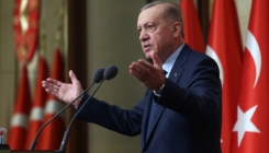 Erdogan: Karadžić i Mladić zbog genocida čekaju smrt u zatvoru, ista sudbina čeka i Netanyahua