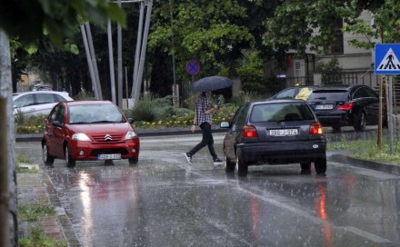 Danas pretežno oblačno vrijeme, od sredine dana mogući lokalni pljuskovi