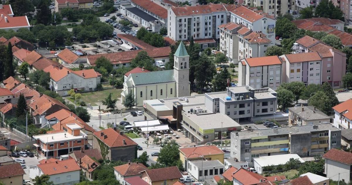 Vrtić 90 KM, besplatan prevoz, podrška mladima: Ovaj bh. grad privlači sve više doseljenika