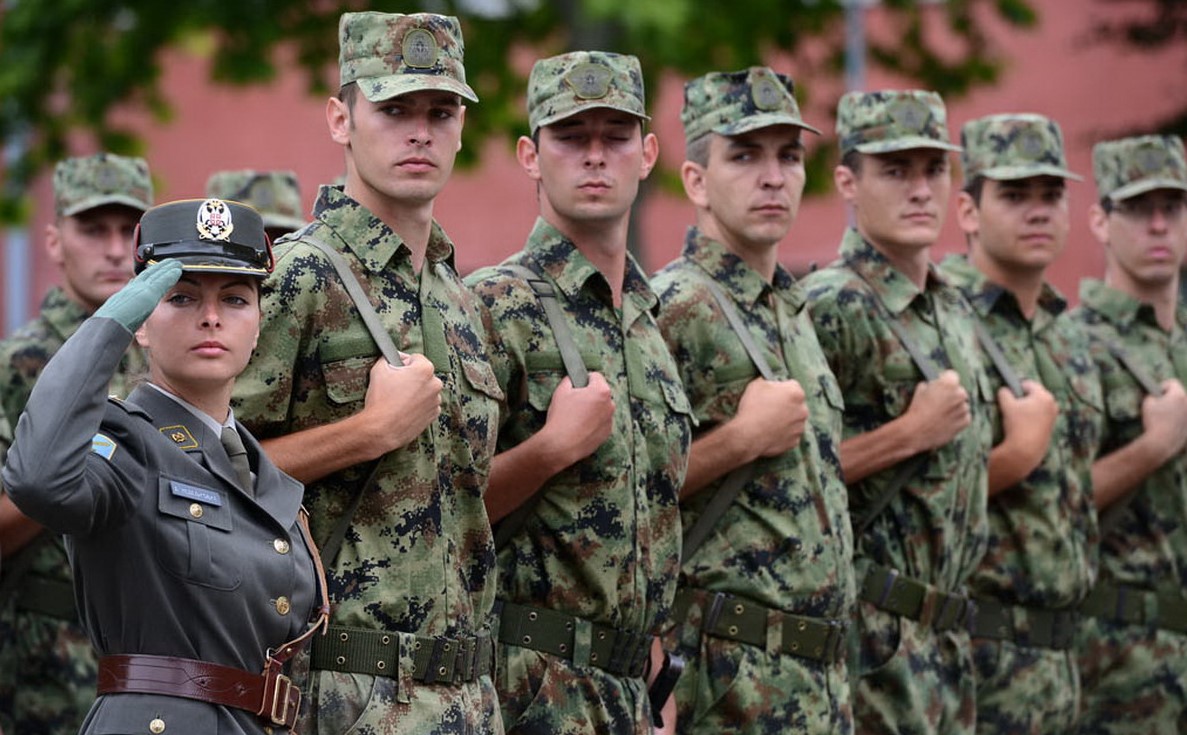 Građanima Srbije masovno stižu pozivi za vojne vježbe