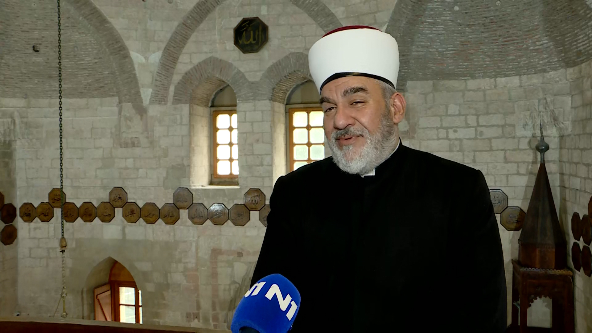 Muftija beogradski nakon usvajanja Rezolucije: Ovaj narod nije genocidan, moja Srbija to ne zaslužuje