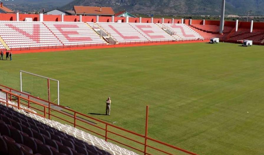 Čelnici Veleža tvrde da im je travnjak oštećen kiselinom iz drona