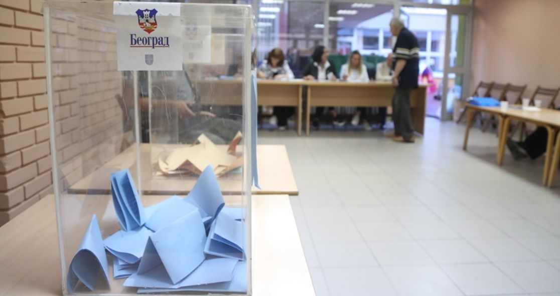 Brojne nepravilnosti na izbornim mjestima širom Srbije