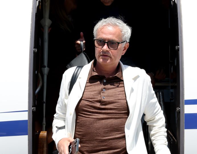 Legendarni Mourinho sletio u Istanbul: Na predstavljanju se očekuje veliki broj navijača