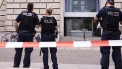 Policija u Hamburgu upucala muškarca koji je prijetio u blizini navijačke zone