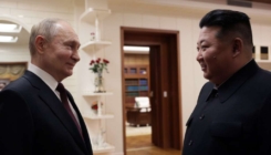 Nakon svečane ceremonije dobrodošlice Putin i Kim Jong Un održali sastanak u Pyongyangu