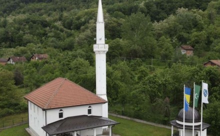 Otvorena i posljednja obnovljena džamija Medžlisa Islamske zajednice Bratunac