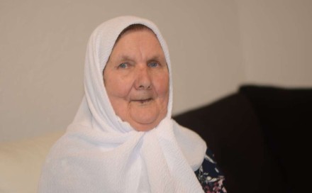 Srebrenička majka Fatima Mujić:  Željela bih da se moji sinovi pronađu i da imaju svoj mezar
