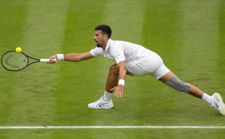 Novak Đoković rutinski do drugog kola Wimbledona