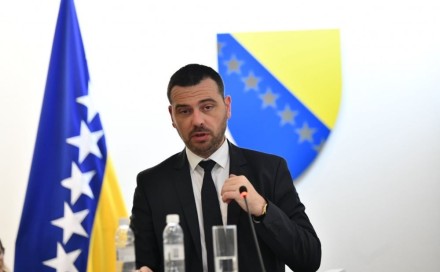 Magazinović: Suočavanje s prošlošću mora biti institucionalizirano da bi imalo smisla