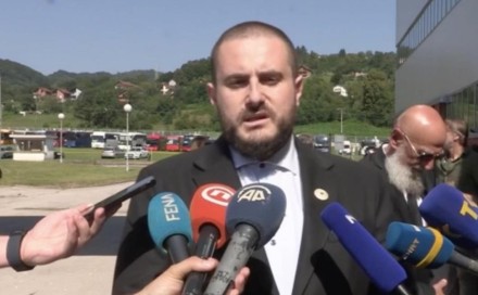 Usame Zukorlić u Potočarima: Srebrenica je najbolnija riječ za Bošnjake