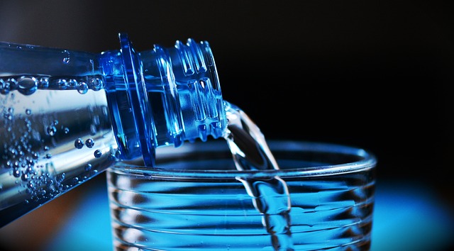Budite oprezni: Na tržište BiH isporučena voda iz Hrvatske koja može biti štetna za zdravlje