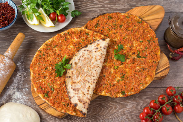 Da li ste probali 'tursku pizzu'? Recept zbog kojeg ćete zaboraviti na klasičnu