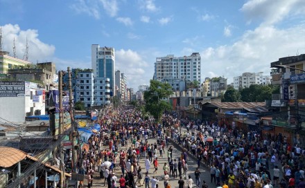 Premijerka Bangladeša pobjegla iz zemlje tokom protesta: Na ulicama haos i preko 90 mrtvih