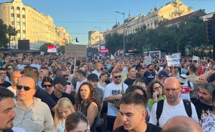 Troje aktivista uhapšeno nakon protesta u Beogradu: Određen im pritvor po 30 i 40 dana