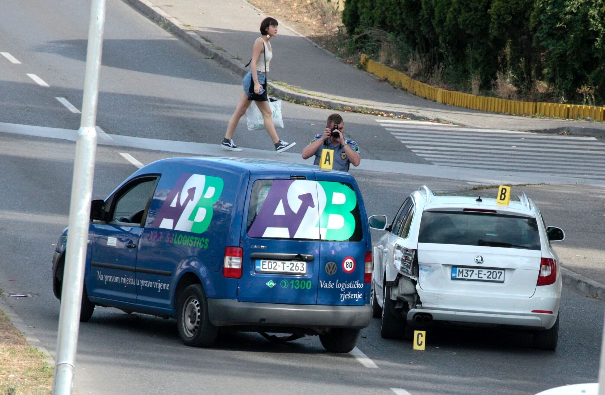 Saobraćajna nesreća na sjevernoj magistrali, povrijeđeno pet osoba