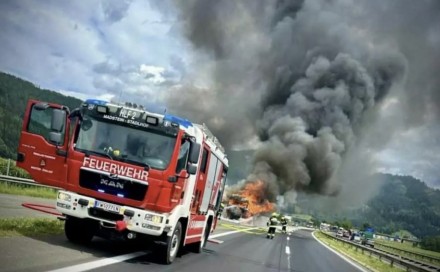 Kamion vozača iz BiH izgorio na austrijskom putu