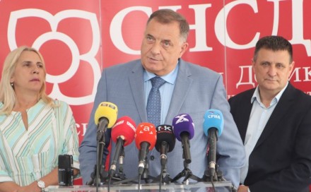 Oglasio se nakon objave Ambasade SAD-a: Dodik tvrdi da institucije RS-a funkcioniraju bez problema