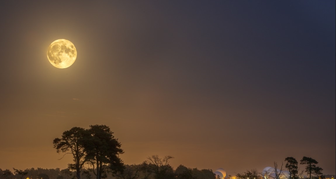 Rijetka astronomska pojava: Večeras će na nebu zasjati plavi Supermjesec