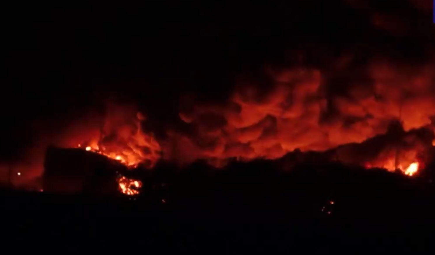 Gori u ruskom skladištu dizela: Požar izazvan napadom dronova