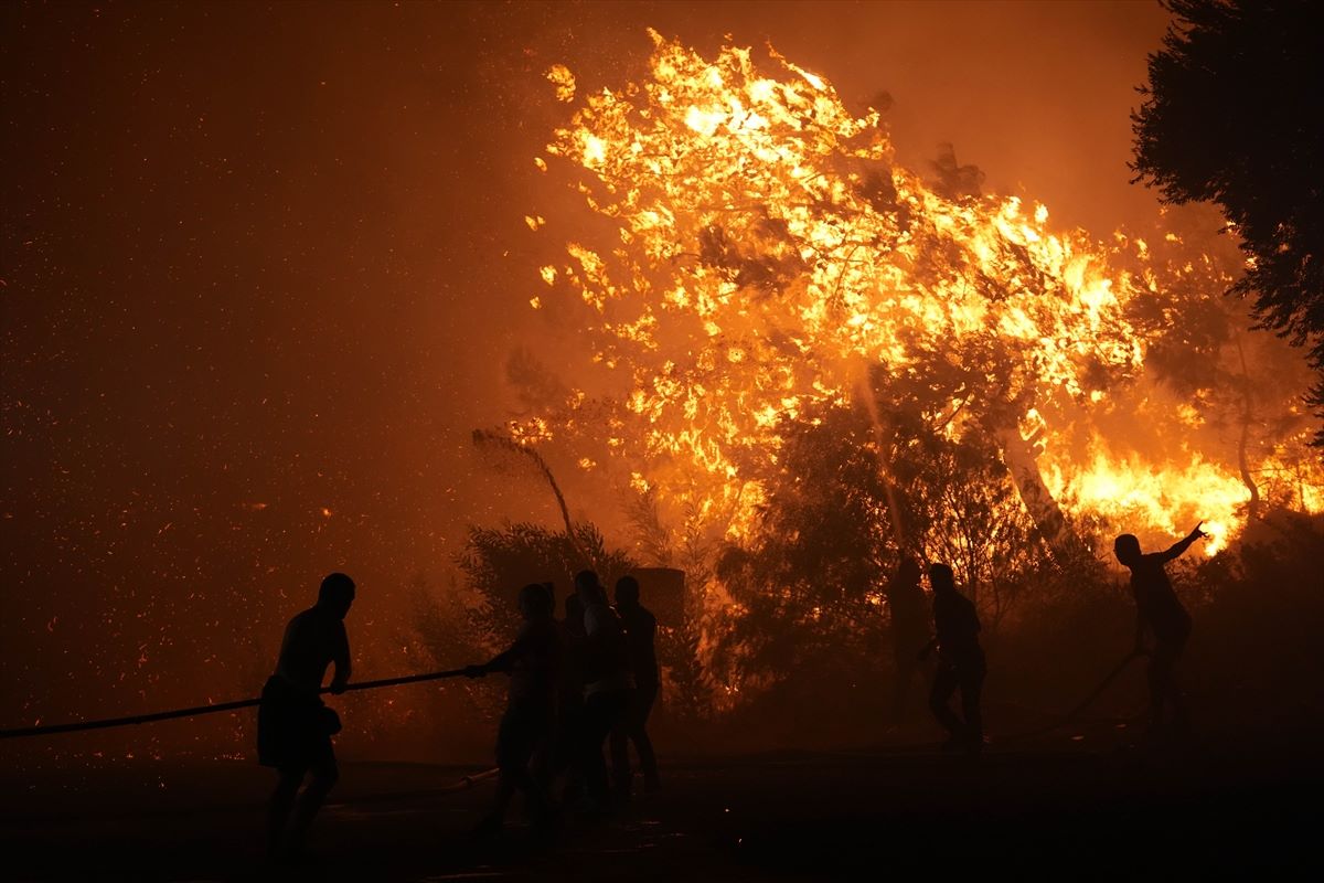 Šumski požari bjesne u zapadnim provincijama Turske