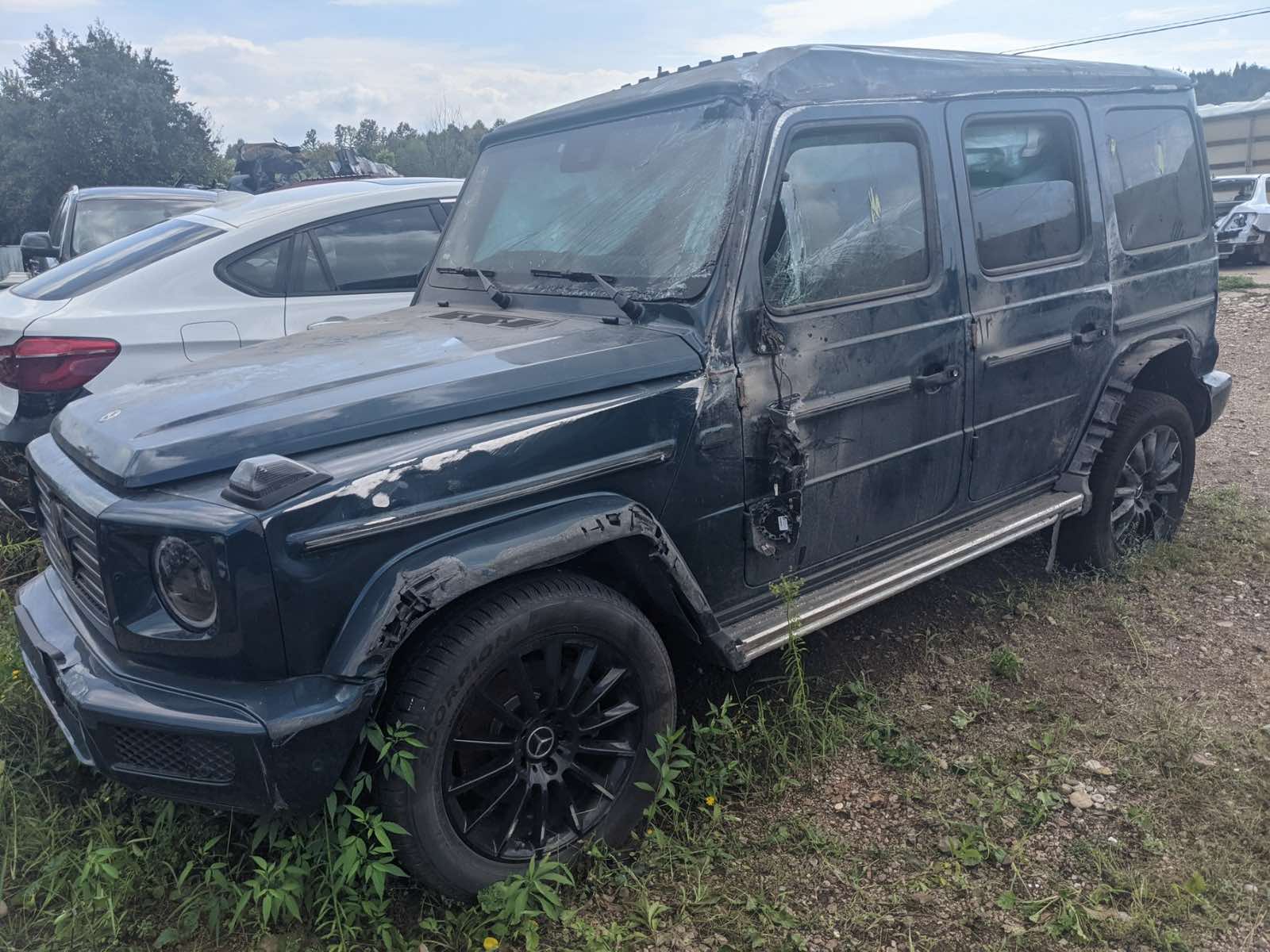 U BiH oduzeta roba u vrijednosti 300 hiljada KM: Među robom i luksuzni automobil terenac