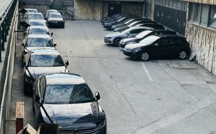 Vlada FBiH obnovila vozni park: Vrijednost 19 novih automobila 1,6 miliona maraka