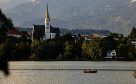 Jeste li posjetili Bledsko jezero? Prirodna ljepota i bogato naslijeđe ostavljaju bez daha