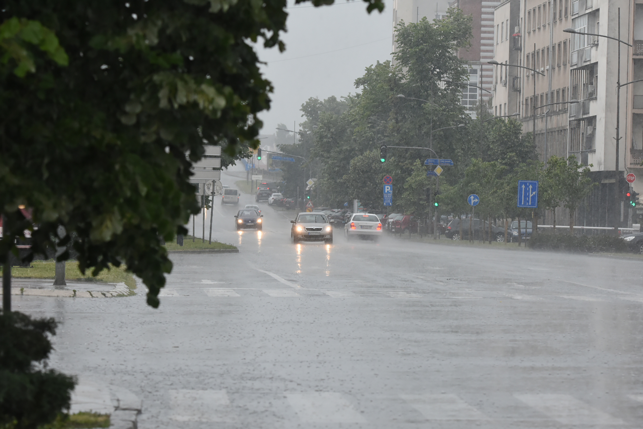 U Novom Sadu pune vreće pjeskom, spremaju se za "Borisa"