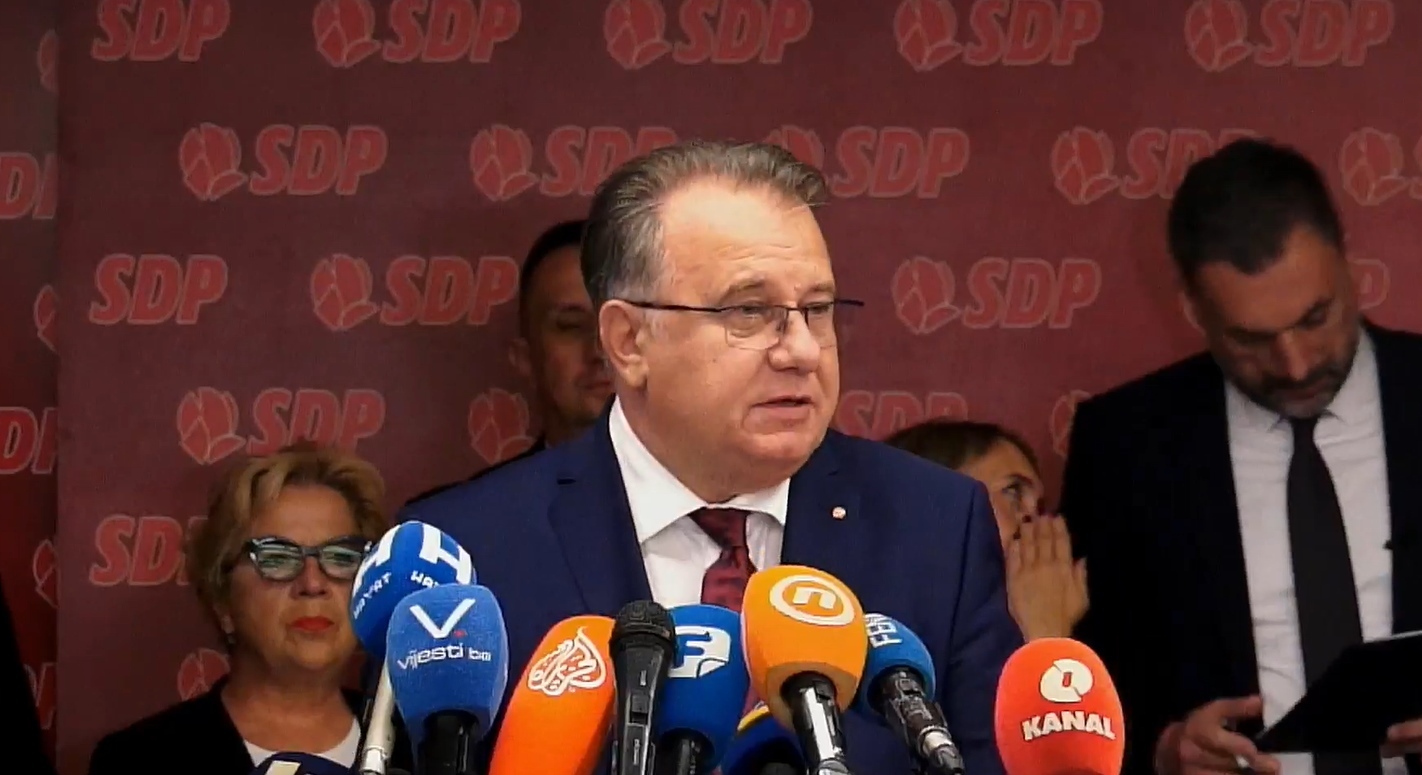 Nikšić: SDP oštro osuđuje svaki vid zlostavljanja djece. Kasumović nikad nije bio član stranke