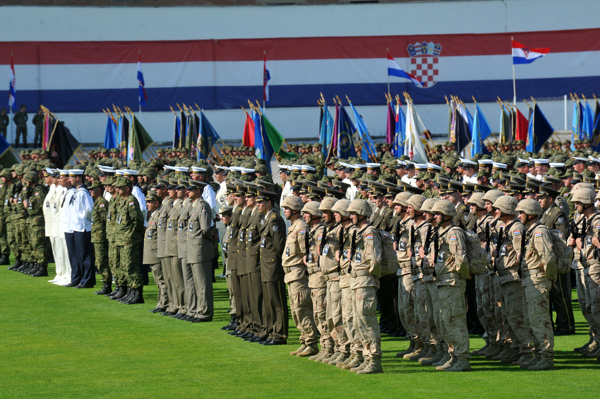 Ipak ne kreće od 1. januara: Odgođen početak služenja obveznog vojnog roka u Hrvatskoj