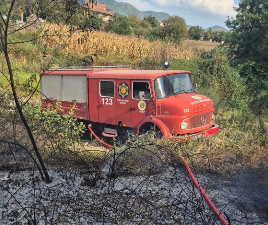 U pet gradova i općina u TK zabilježeni požari: Evo gdje su vatrogasci imali najviše posla