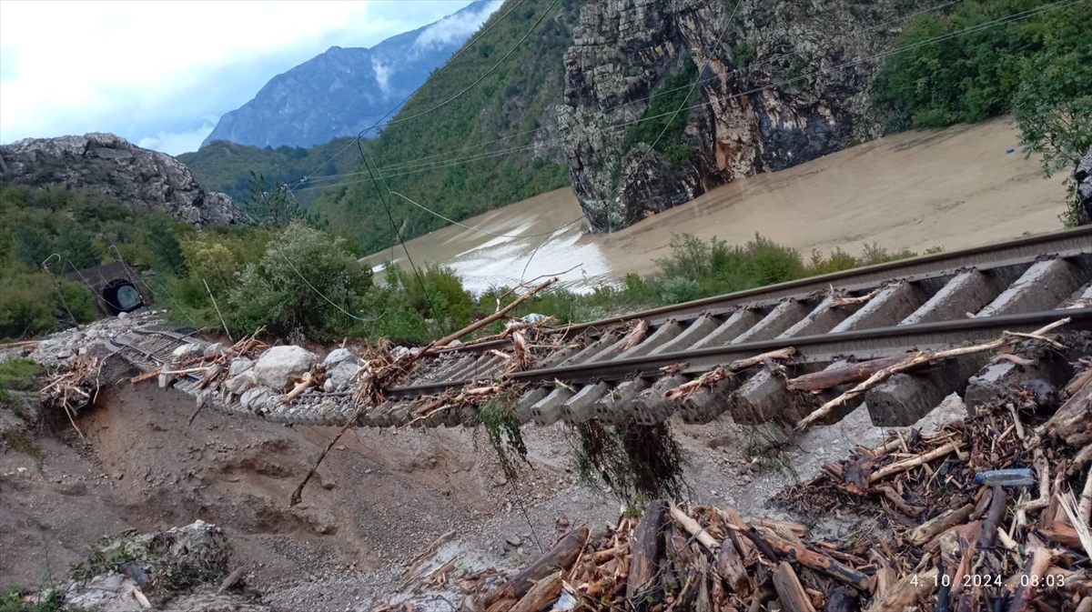 Zbog oštećenja željezničke i putne infrastrukture poslodavci u FBiH dnevne gubitke mjere u milionima