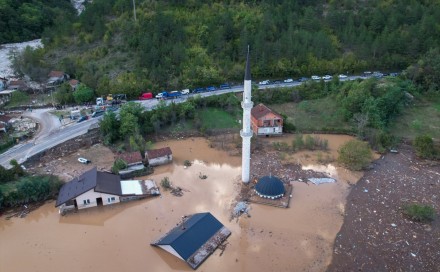 Fotografije iz zraka prikazuju razmjere katastrofe koja je zadesila dijelove BiH