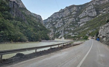 U 15 sati pušten saobraćaj na magistralnoj cesti M 17 Jablanica – Potoci