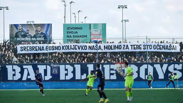 Dinamovi navijači: 'Srebrena Bosno, kolijevko naša, molimo za tebe sto očenaša"