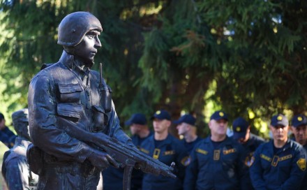 Monument hrabrosti i sjećanja: Otkriven spomenik poginulim pripadnicima Specijalne jedinice "Bosna"