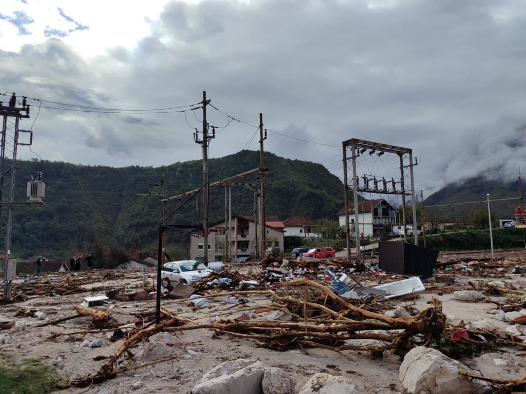 Broj mrtvih porastao na 18, pronađena još dva tijela