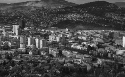 Oglasili se roditelji i škola tinejdžerke koja je tragično preminula